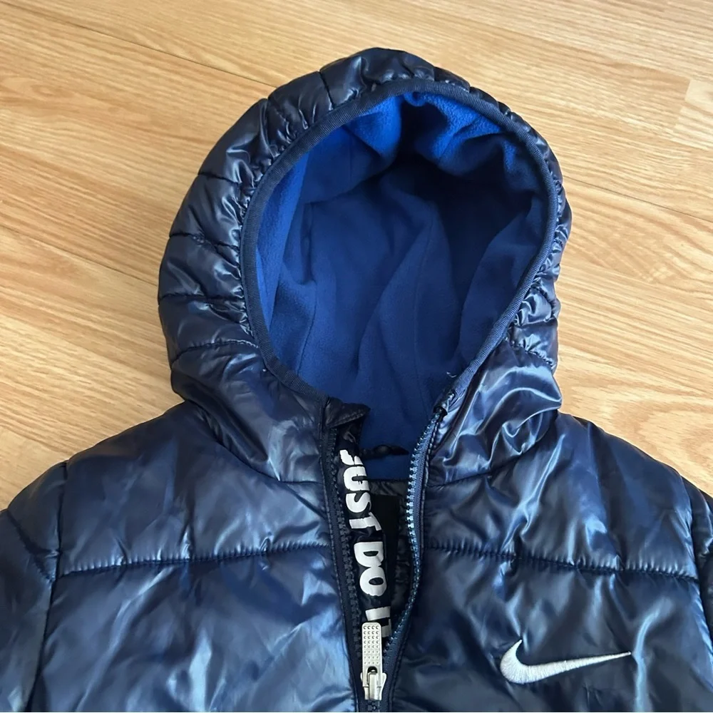 Nike Navy Hooded Quilted Puffer Jacket Youth 7 Large- Flaw